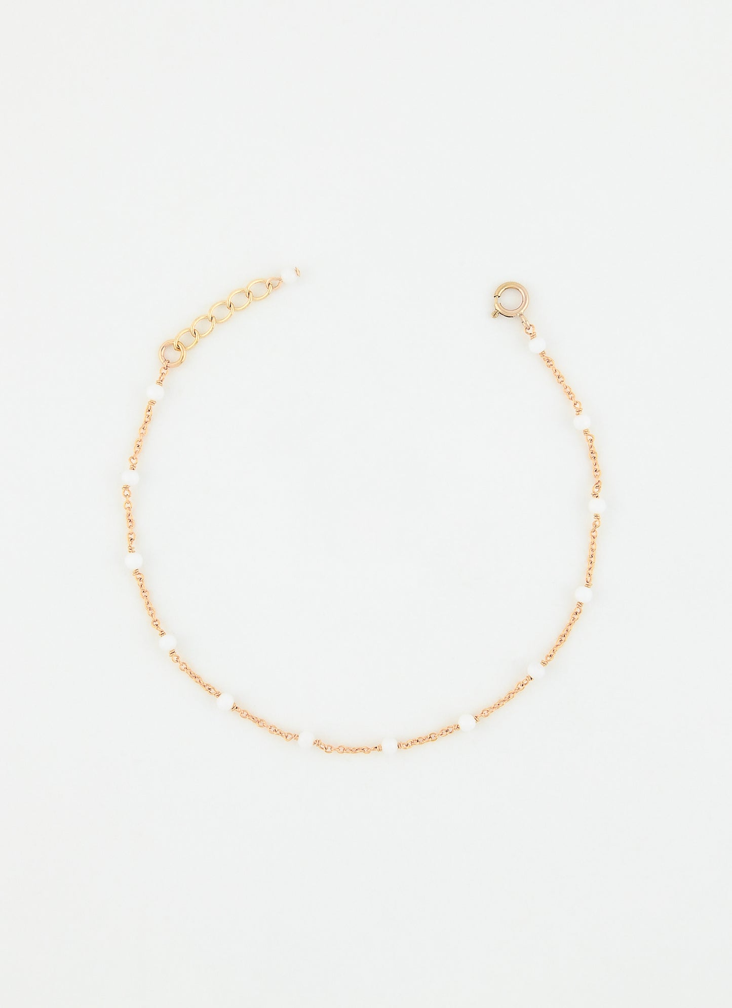 Bracelet perlé ELLIE - Agate blanche - Plaqué or